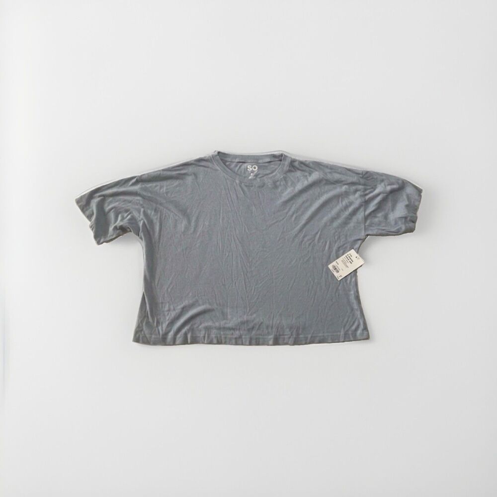 SO Favorite Boxy Tee Womens Medium Light Blue Cropped Short Sleeve Cotton NWT